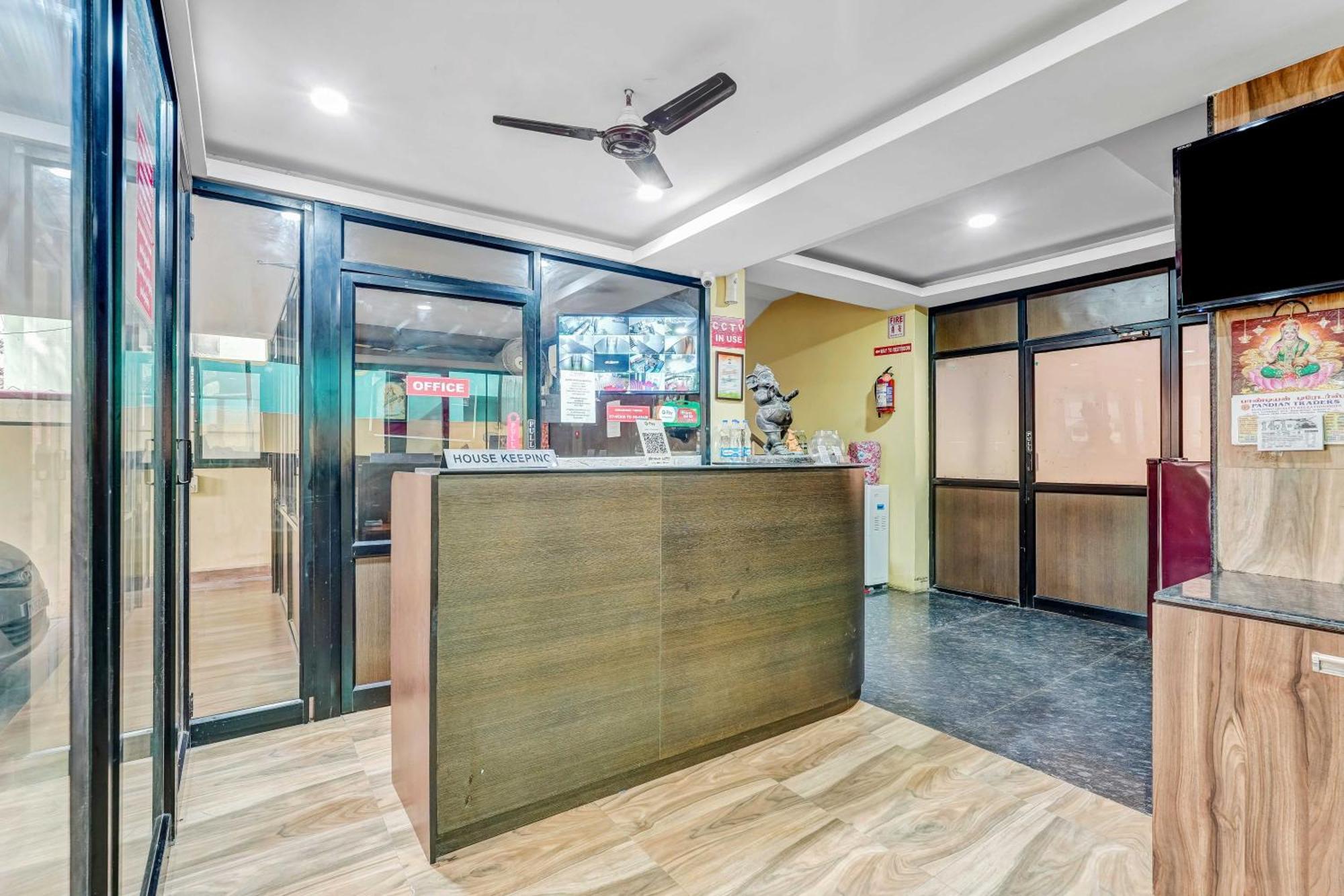 Season 4 Residences -Thiruvanmiyur Near Tidel park Apollo Proton cancer center&IIT Madras Research Park Exterior foto